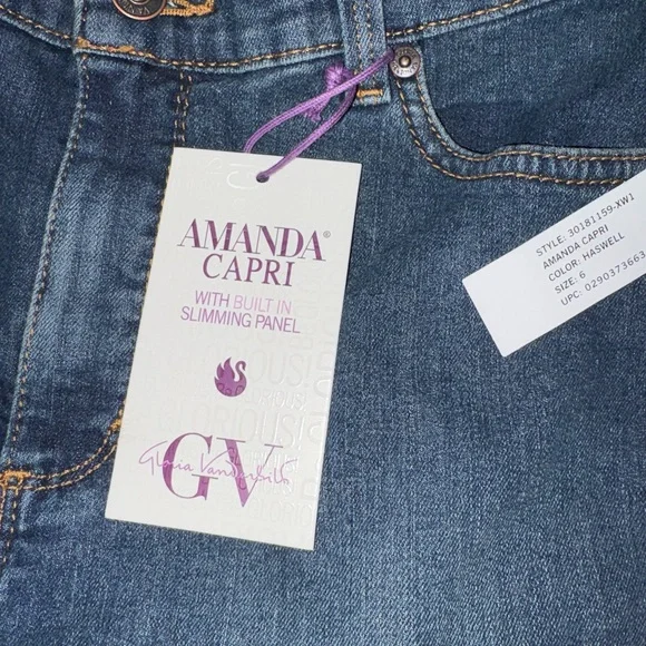 Gloria Vanderbilt Amanda Blue Ultra Soft Denim Capri Jeans NWT Size 6 - Picture 4 of 7